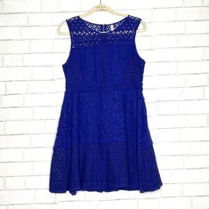 💙 XILARATION 💙 royal blue lace dress size L large A line